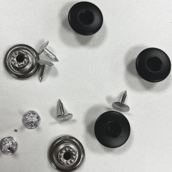 5 boutons JEANS "trous" 17mm ACIER
