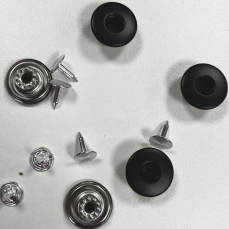 5 boutons JEANS "trous" 17mm ACIER